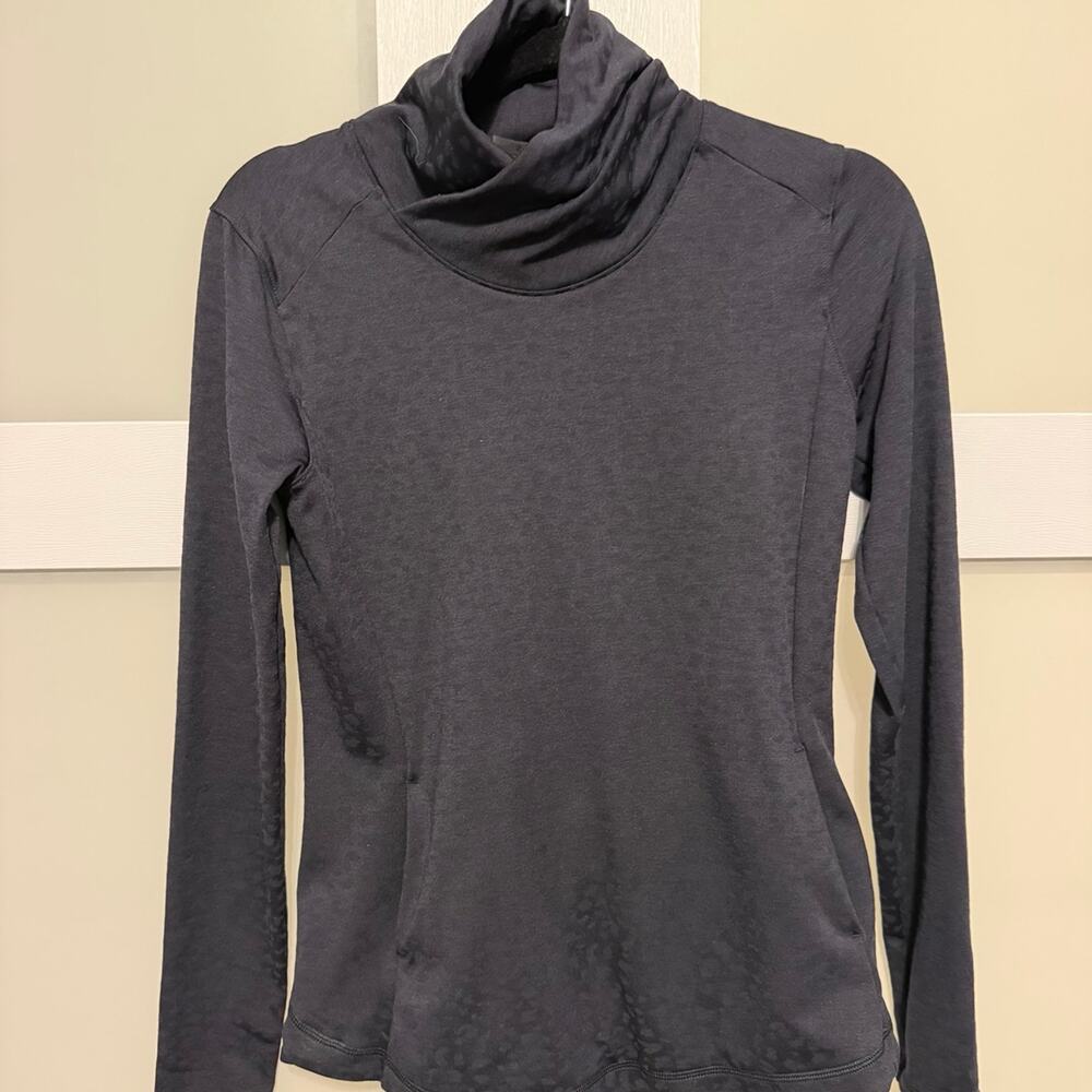 CALIA By Carrie Underwood Womens Small Black Cowl Neck Long Sleeve Athletic top
